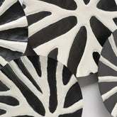 Hectarul - Decoratiune de perete alb/negru din metal 57x32 cm Jono Boltze